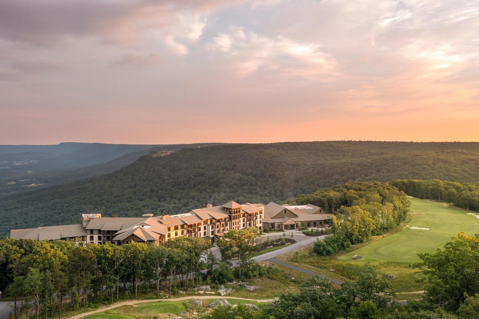 Cloudland At Mclemore Resort Lookout Mountain, Curio By Hilton Rising Fawn Exterior foto